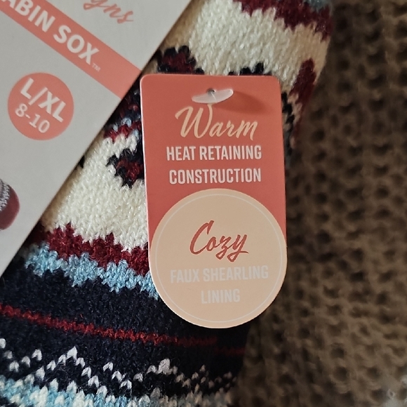 Muk Luks Cabin Socks Size L–XL (8–10) NWT Cozy Knit Slipper Socks - Picture 3 of 10